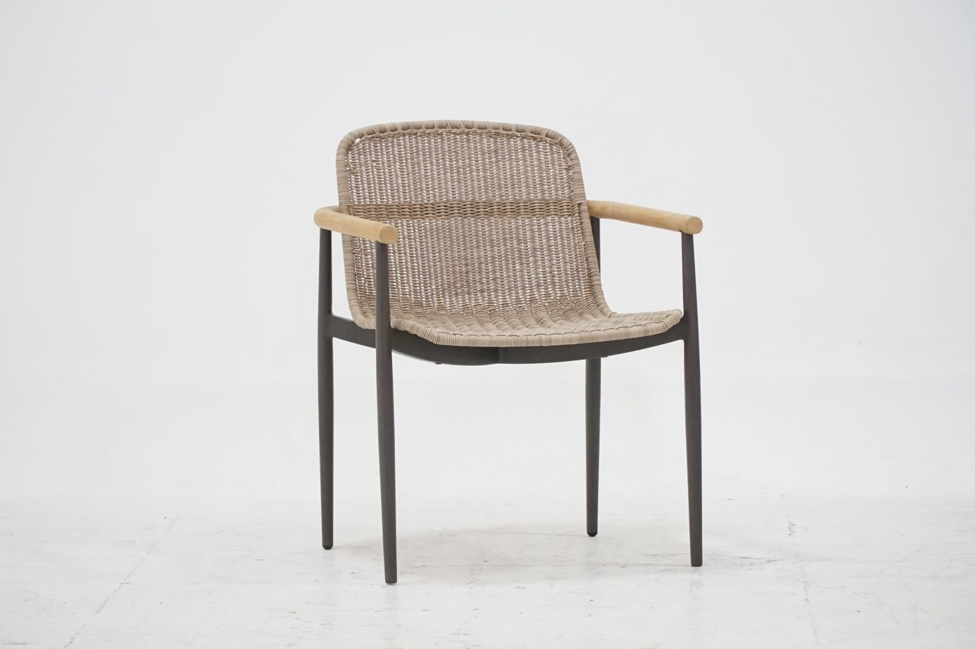 Victoria Dining Arm Chair (Base Alu)